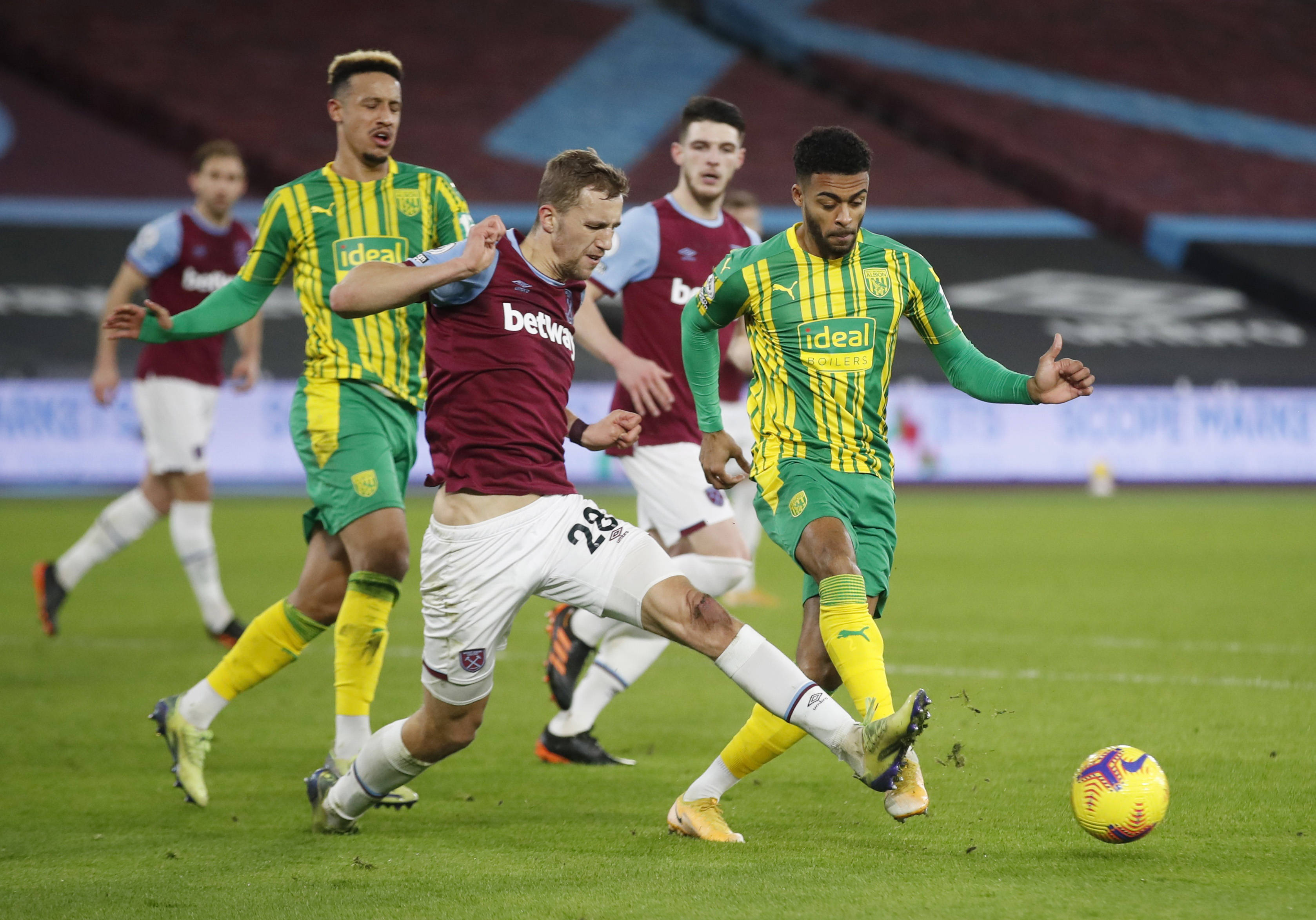 初期面临一 初期面临一